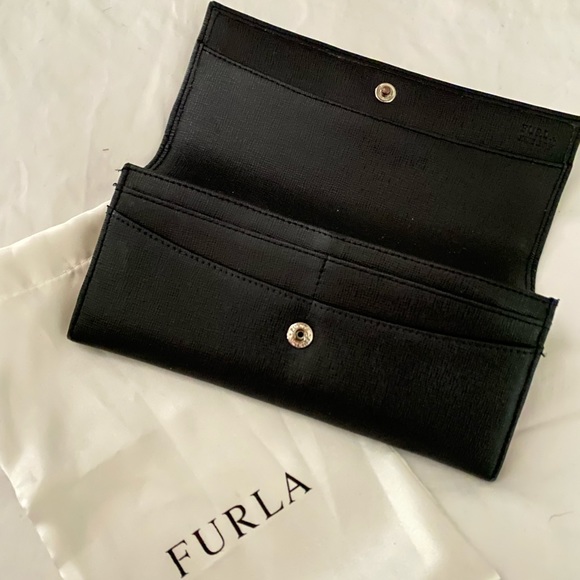 Furla Black Wallet with branded dust bag - Picture 2 of 9
